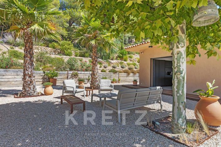 Image No.7-4 Bed House for sale