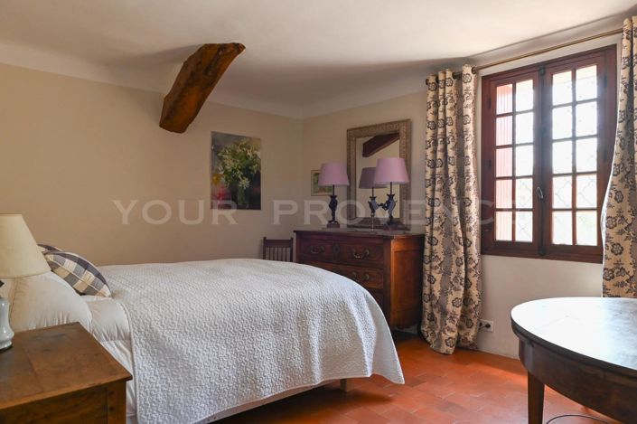 Image No.11-5 Bed House for sale