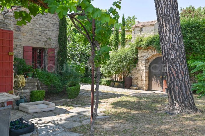 Image No.3-5 Bed House for sale