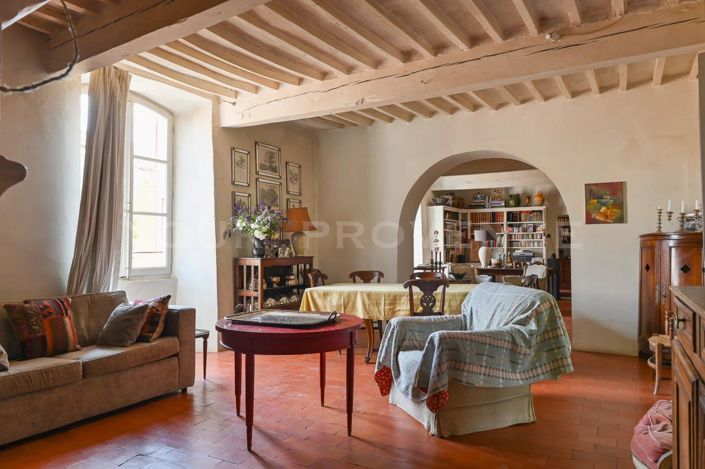 Image No.5-5 Bed House for sale