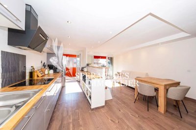 2 Bed Apartment for sale