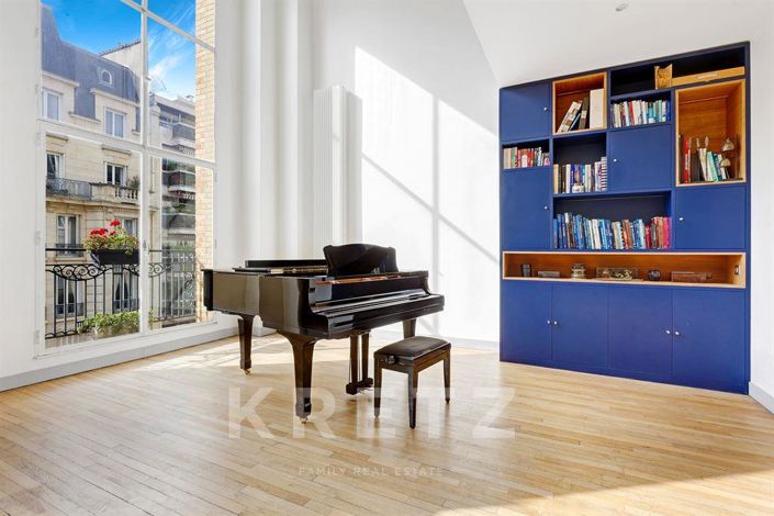 Image No.9-5 Bed Apartment for sale