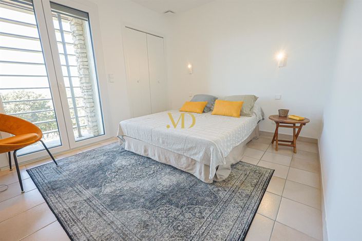 Image No.31-4 Bed House for sale