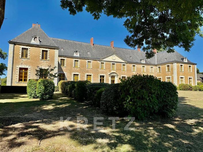 Image No.2-9 Bed Property for sale