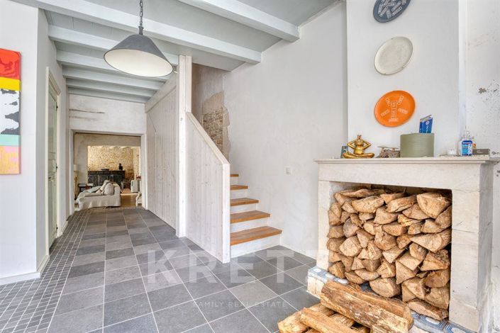 Image No.16-5 Bed House for sale