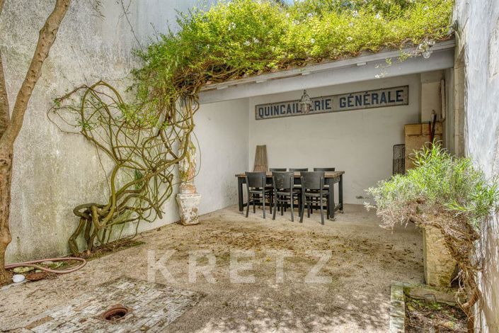 Image No.23-5 Bed House for sale