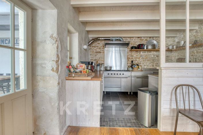 Image No.5-5 Bed House for sale