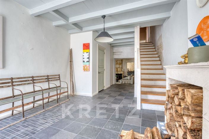 Image No.7-5 Bed House for sale