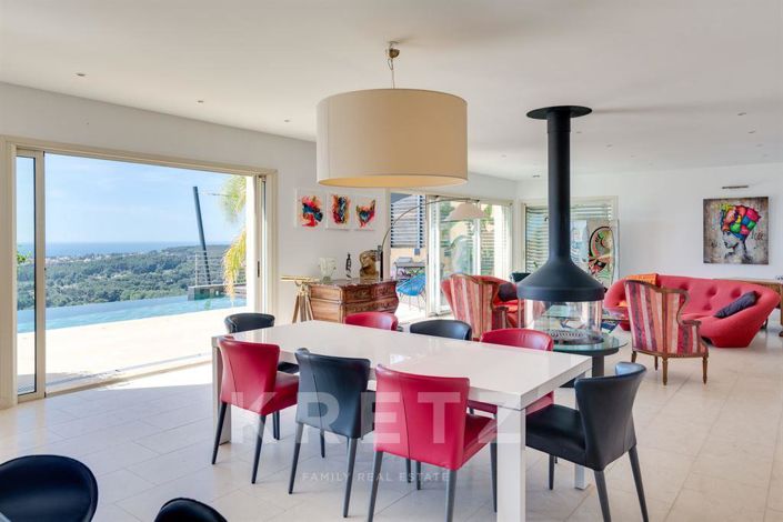 Image No.7-6 Bed Property for sale