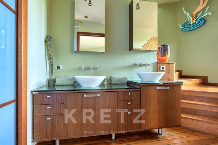 Image No.15-5 Bed Apartment for sale