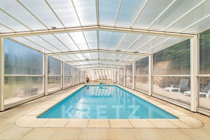 Image No.16-5 Bed Property for sale