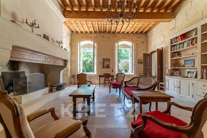 Image No.4-5 Bed Property for sale