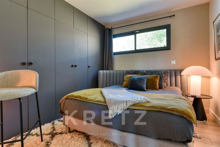 Image No.11-4 Bed House for sale