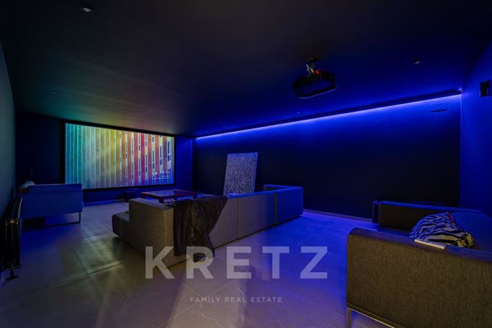 Image No.12-5 Bed House for sale