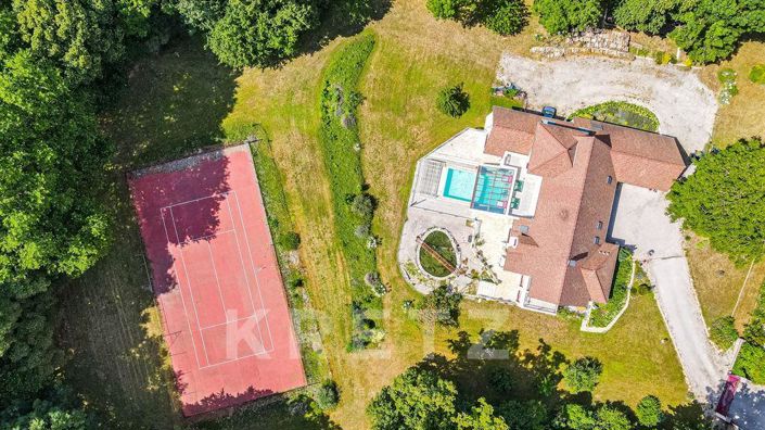 Image No.18-7 Bed House for sale