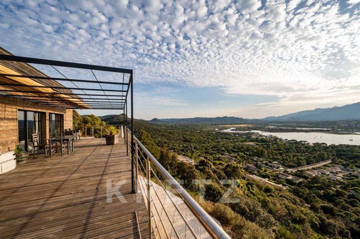 Image No.4-Propriété de 3 chambres à vendre à Porto-Vecchio