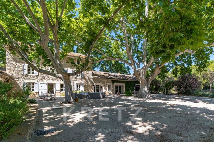 Image No.19-10 Bed House for sale