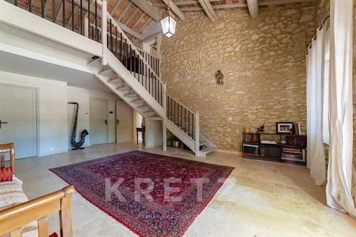 Image No.5-10 Bed House for sale