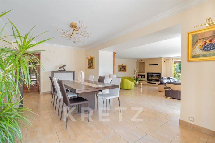 Image No.3-Maison de 6 chambres à vendre à Saint-Marcel-Bel-Accueil