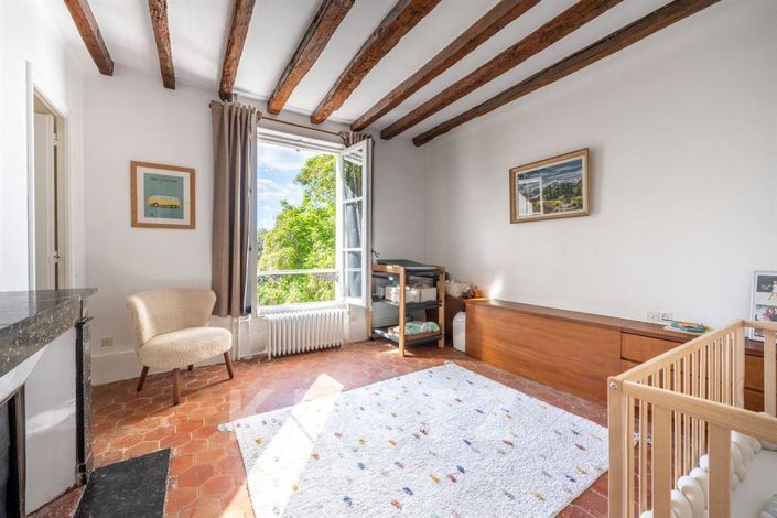 Image No.20-7 Bed House for sale