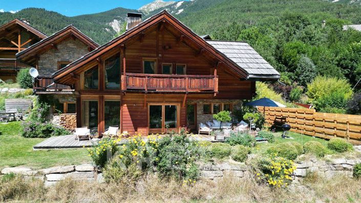 Image No.1-Maison de 6 chambres à vendre à Saint-Chaffrey