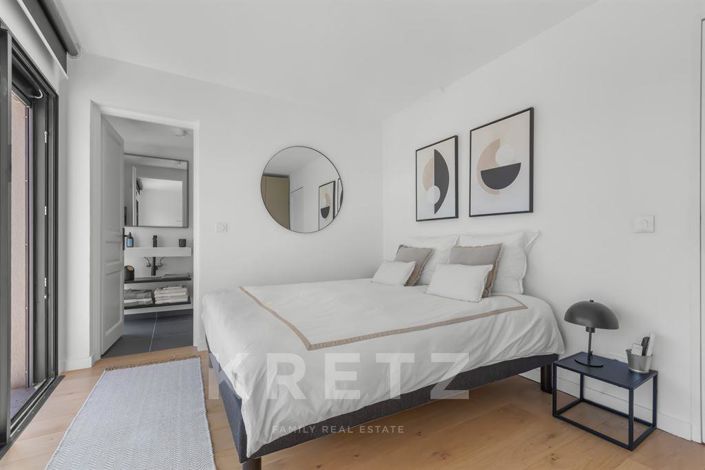 Image No.13-4 Bed House for sale