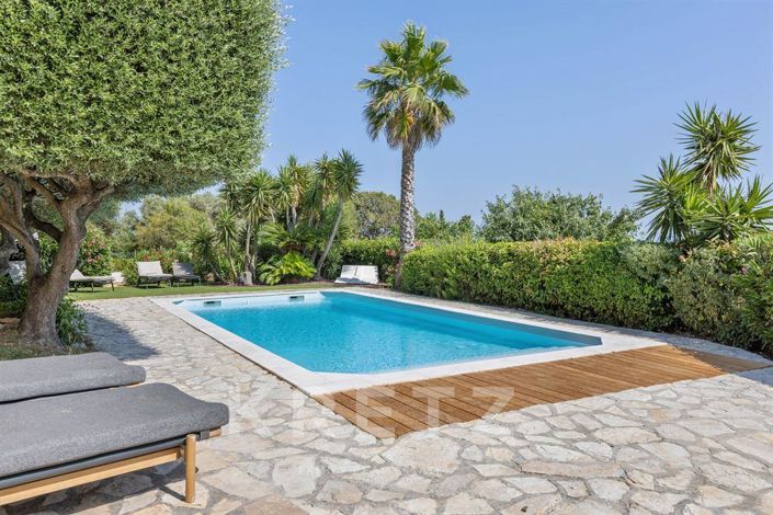 Image No.16-4 Bed House for sale