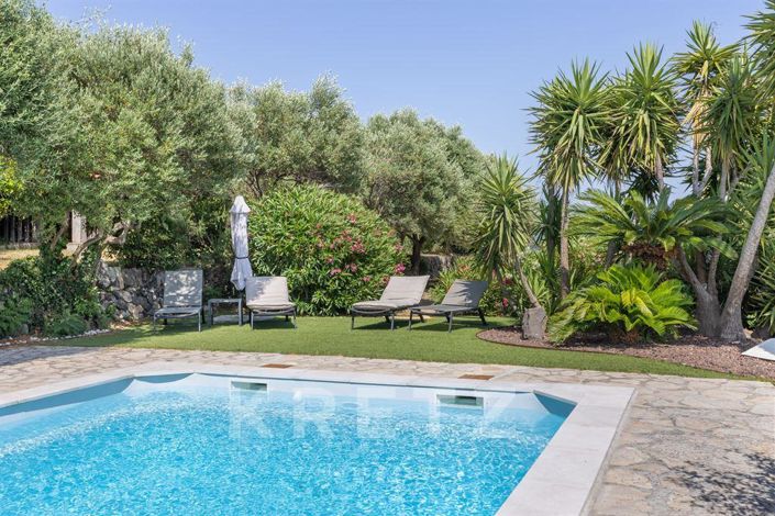 Image No.17-4 Bed House for sale