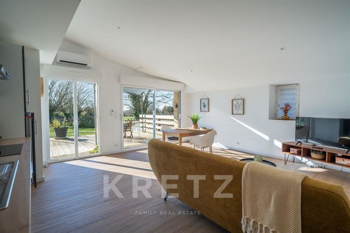 Image No.19-10 Bed House for sale