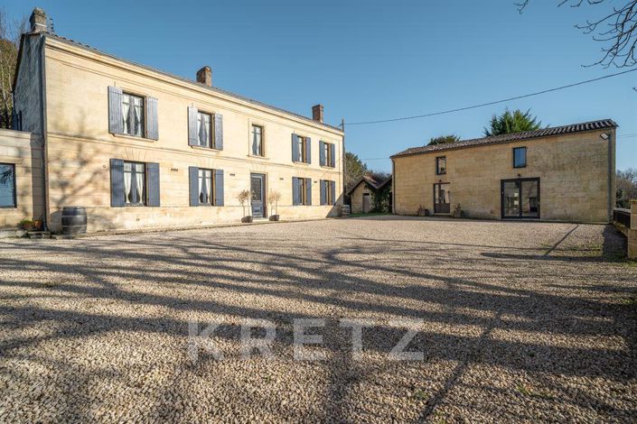 Image No.2-10 Bed House for sale