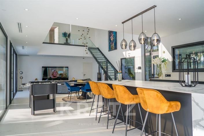 Image No.9-Propriété de 5 chambres à vendre à Herault