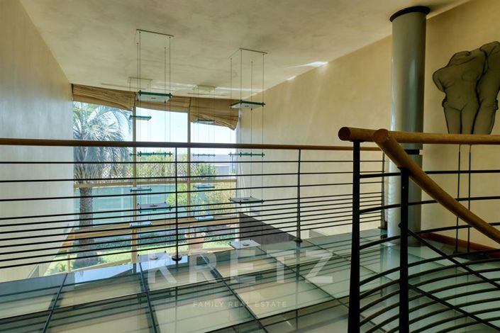 Image No.13-5 Bed House for sale