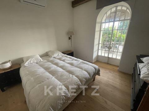 Image No.3-7 Bed Property for sale