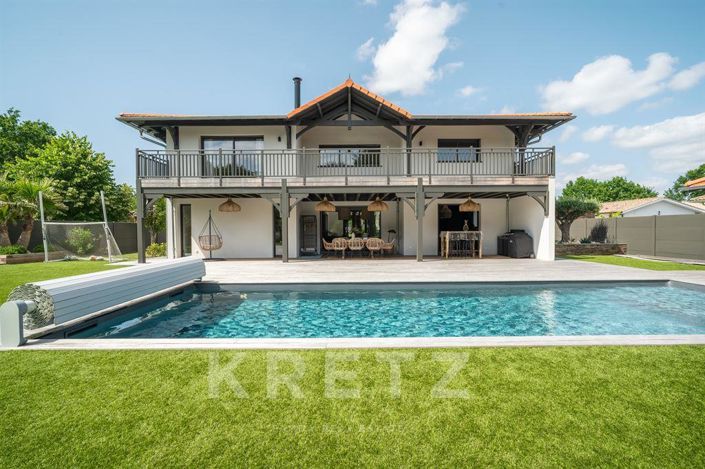 Image No.13-5 Bed House for sale