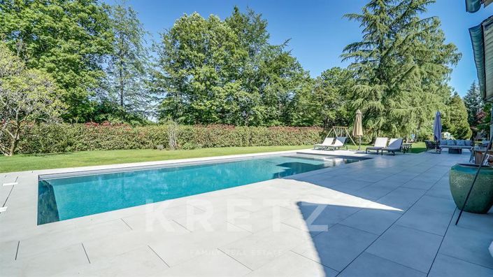 Image No.19-5 Bed House for sale