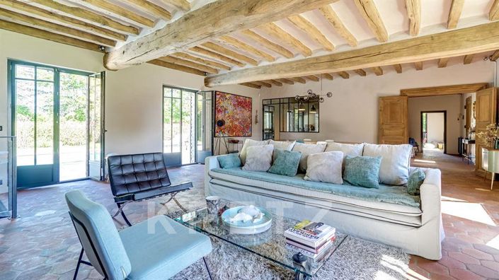 Image No.3-5 Bed House for sale