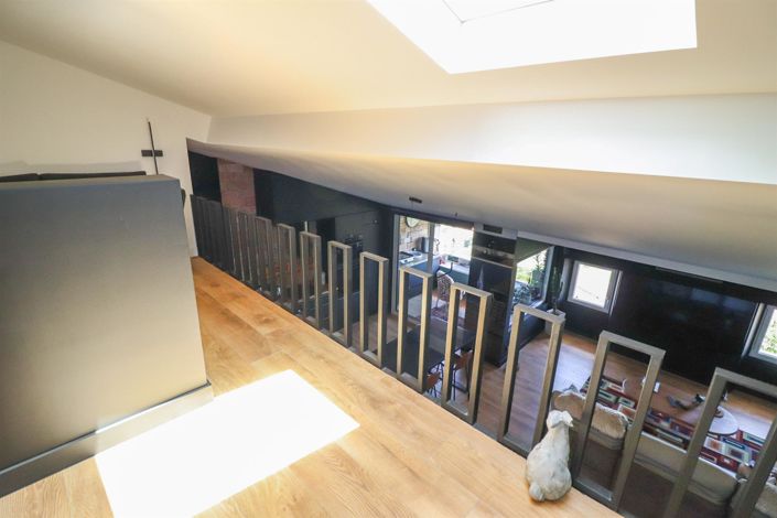 Image No.18-2 Bed Apartment for sale