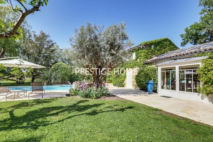 Image No.1-4 Bed House for sale