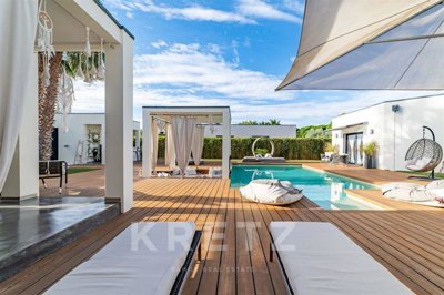 4 Bed House for sale