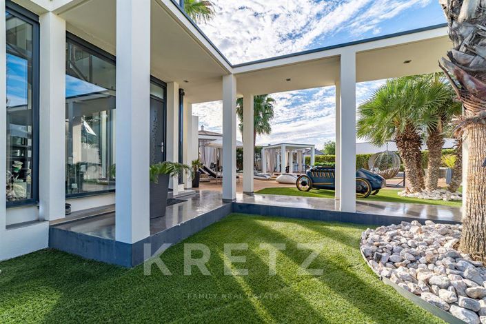 Image No.16-4 Bed House for sale