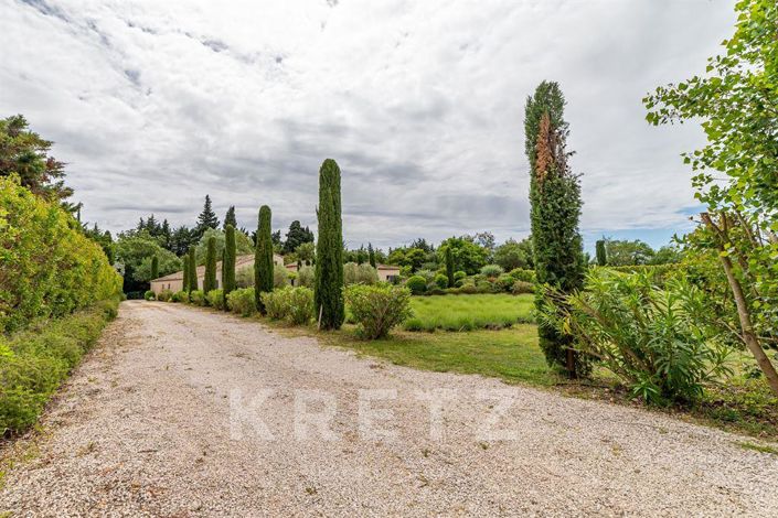 Image No.5-5 Bed Property for sale