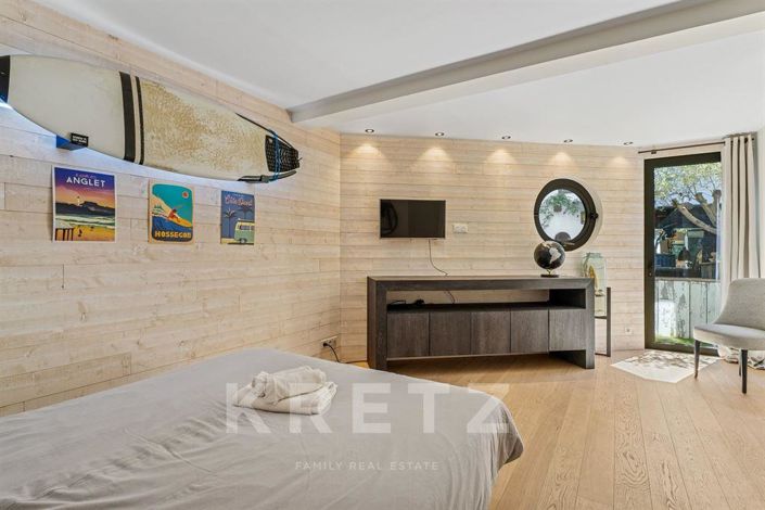 Image No.12-Maison de 5 chambres à vendre à Montrouge