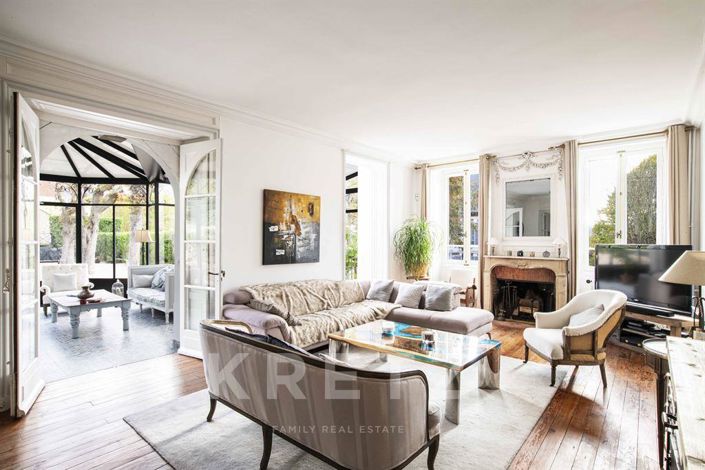 Image No.2-7 Bed House for sale