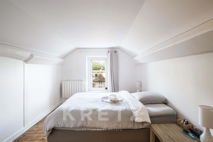 Image No.6-7 Bed House for sale