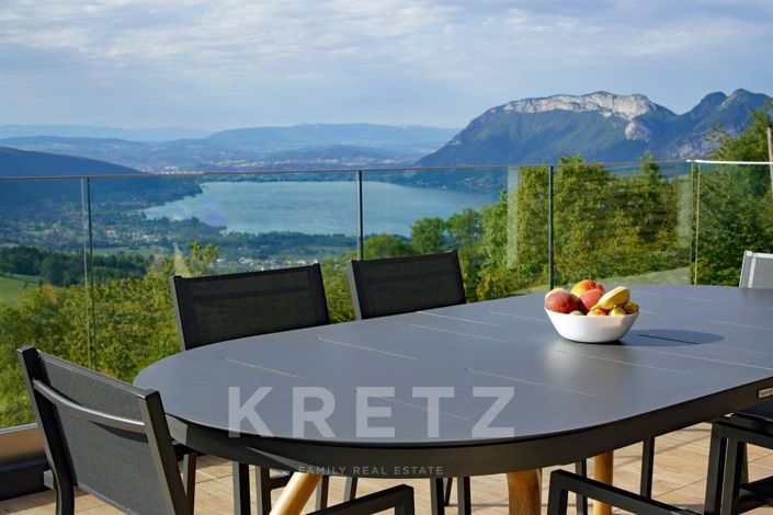 Image No.4-5 Bed House for sale