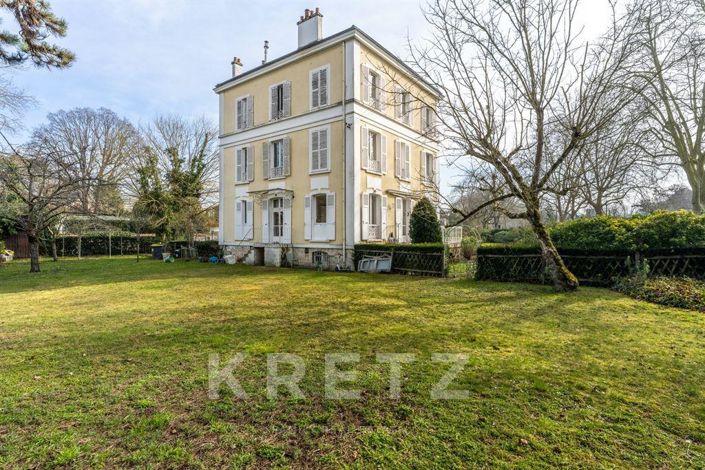 Image No.1-7 Bed House for sale