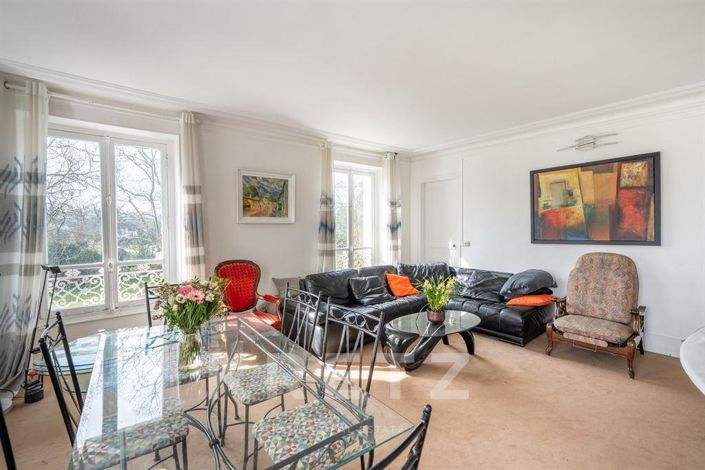 Image No.9-7 Bed House for sale