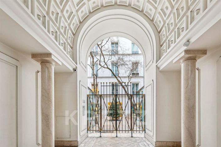 Image No.10-1 Bed Apartment for sale