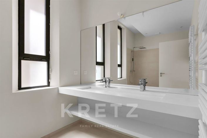 Image No.8-Apartment for sale