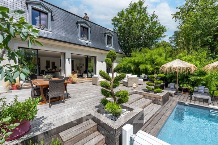 Image No.18-5 Bed House for sale